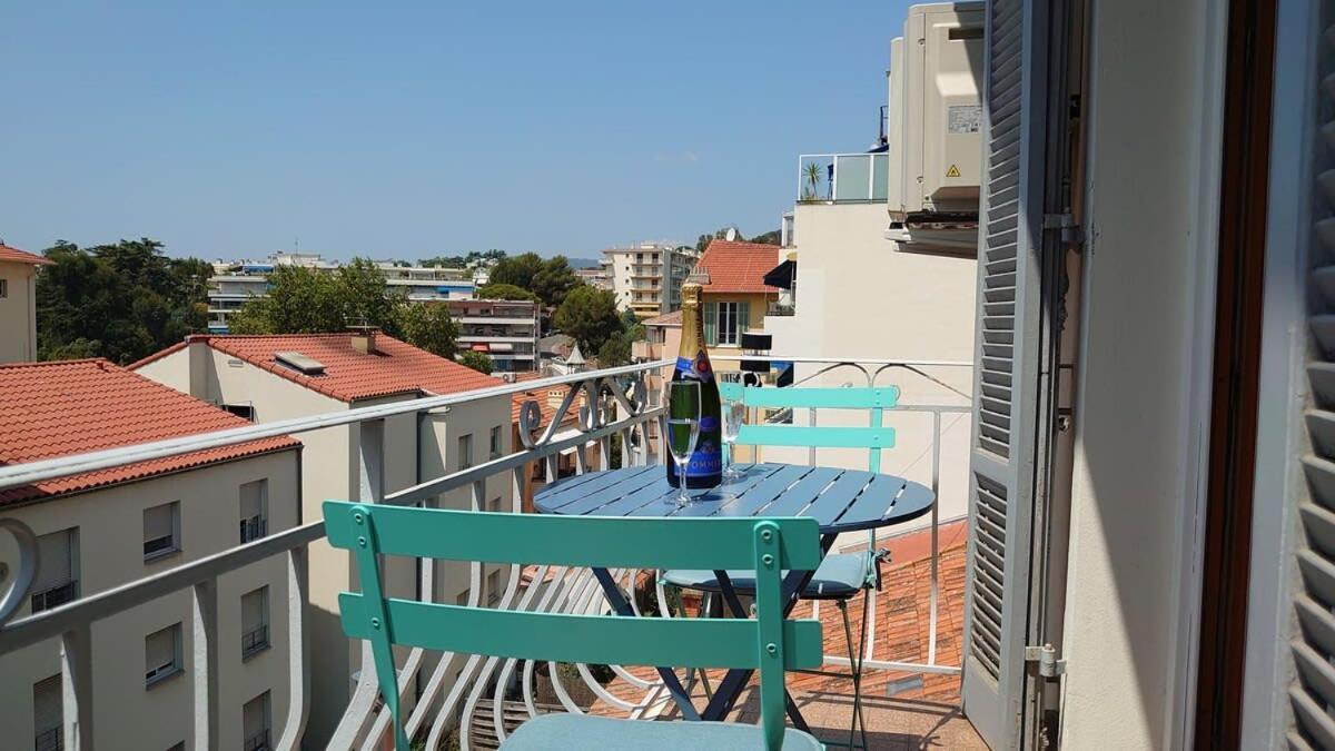 B042-functional With Balcony Suquet
